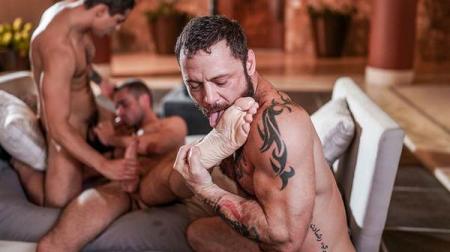 Armpits And Foot Play – Apolo Adrii, Sergeant Miles, Roque Rems