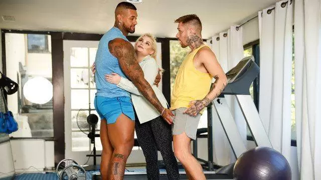 Training His Hole – Zak Bishop, Fitness Papi