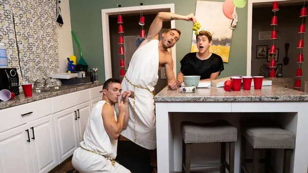 Greek Freaks – Joey Mills, Joey Dane, Mika Ayden